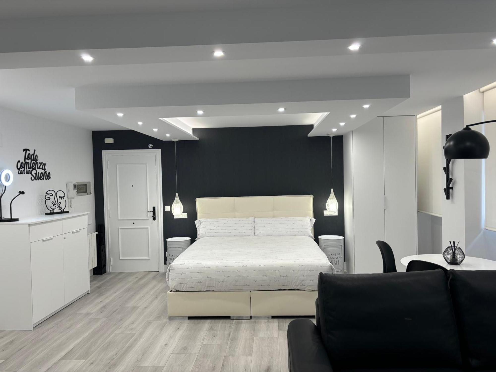 Black And White Suite Cervantes Castro Urdiales Exteriér fotografie